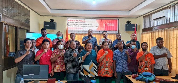 Mengoptimalkan Peran Humas: Tim PPID Bawaslu Kabupaten Sorong Hadir di Manokwari