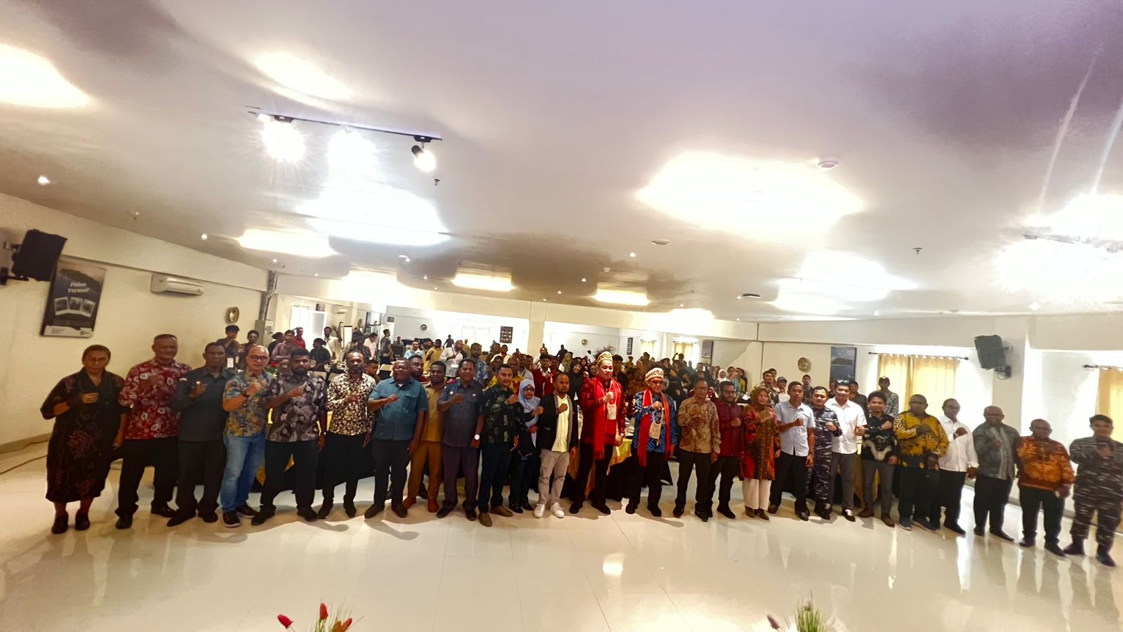 Foto Bersama Bawaslu RI dengan para peserta Pendidikan Pengawas Partisipatif 