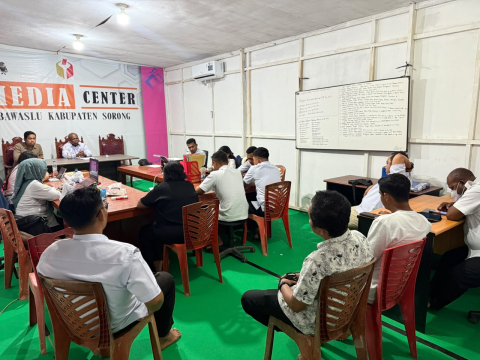 Rapat Persiapan Program Bawaslu Membelajarkan Volume II