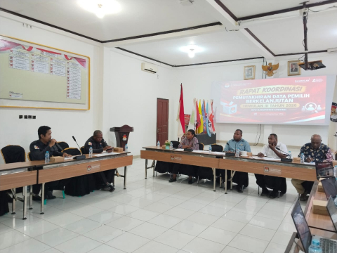 Bawaslu Kabupaten Sorong Hadiri Rakor dan Pencermatan PDPB Triwulan III Tahun 2026